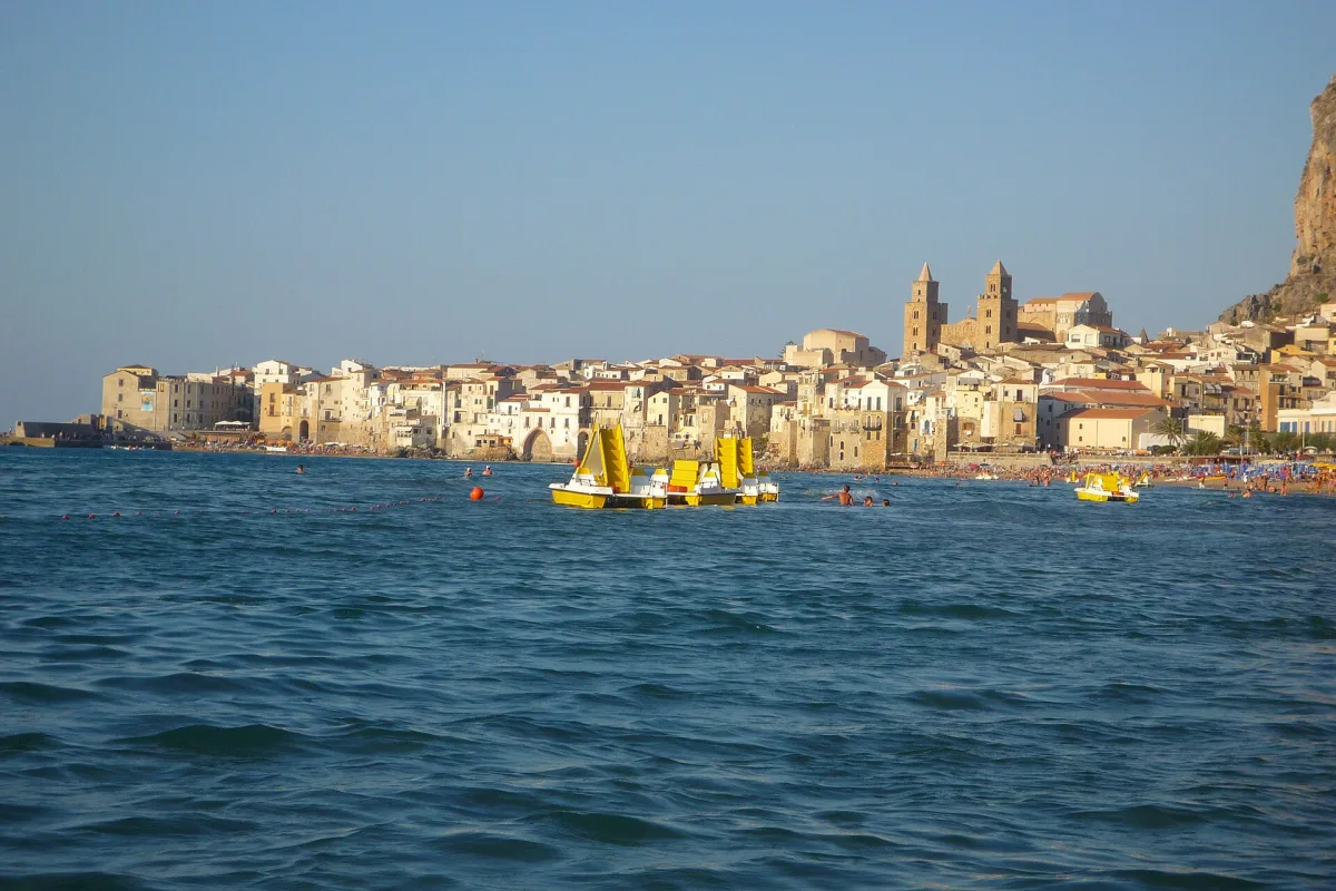 Prezzi aggiornati delle attrazioni a Cefalù: biglietti e visite 2026
