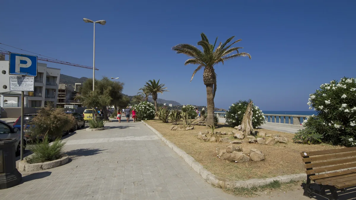 Qual è la spiaggia più bella di Cefalù? Guida alle migliori del 2026